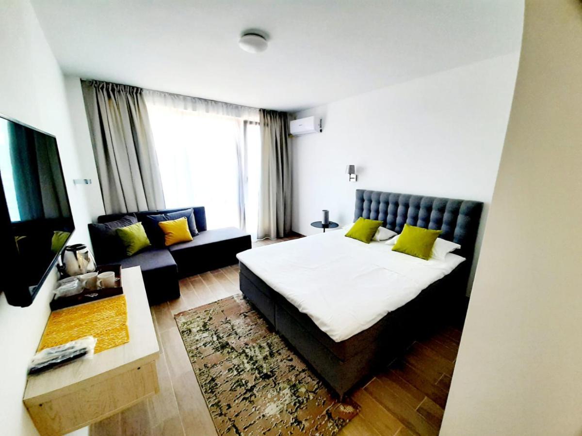 Adriano Pe Plaja Belona Hotel Eforie Nord Luaran gambar