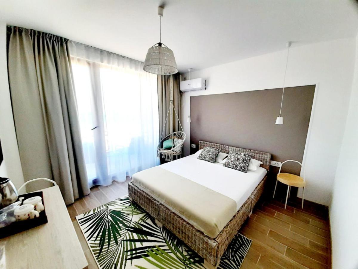 Adriano Pe Plaja Belona Hotel Eforie Nord Luaran gambar