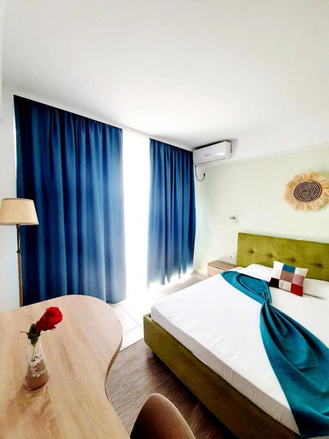 Adriano Pe Plaja Belona Hotel Eforie Nord Luaran gambar
