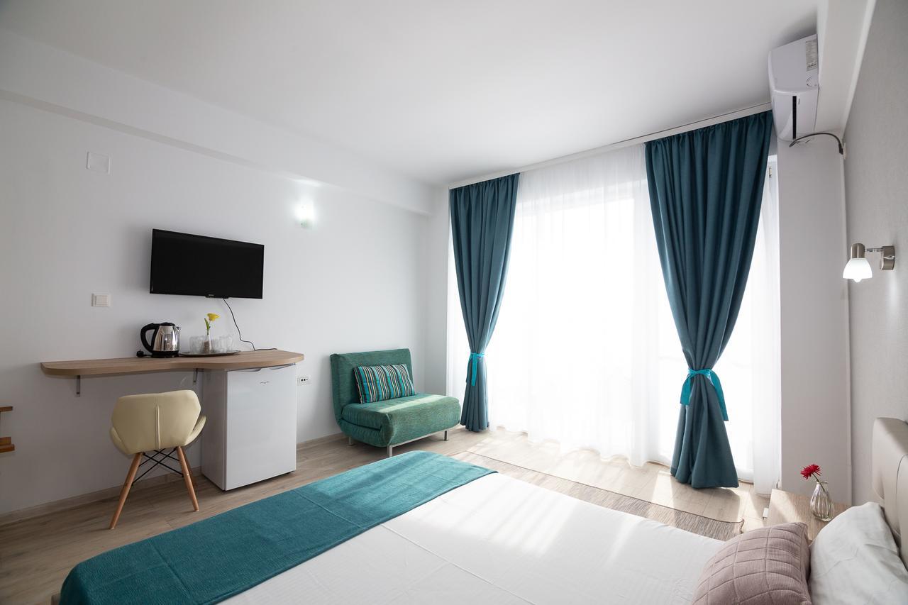 Adriano Pe Plaja Belona Hotel Eforie Nord Luaran gambar